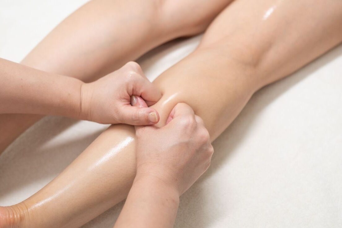 リンパマッサージ